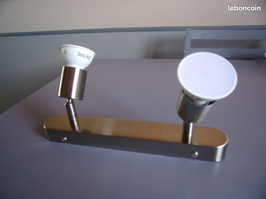 Applique 2 spots orientables (image 1)