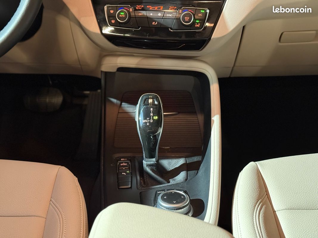 BMW X1 sDrive 18i Business Steptronic 1ère Main / Caméra (image 24)
