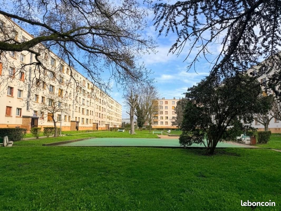 Appartement 5 pièces 65 m² · à Champigny-sur-Marne · 65 m² · 219 000 €