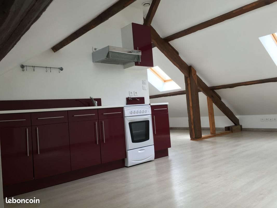 Appartement 2 pièces 30 m² · à Bourges · 30 m² · 470 €/mois