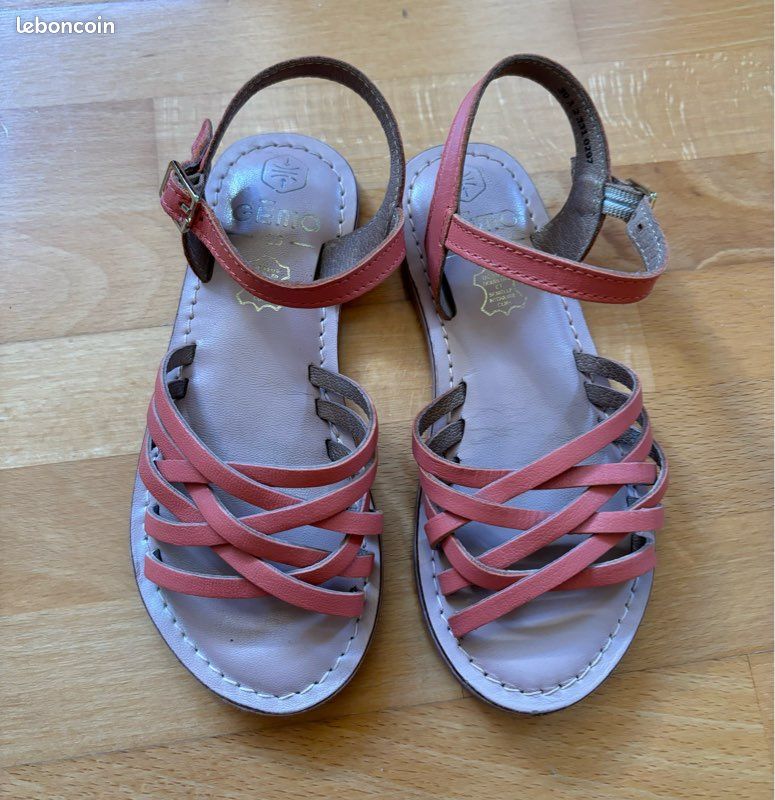 Sandales Gémo fille pointure 28 corail Chaussures