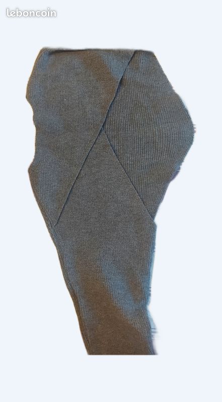 Pull caché coeur (image 1)