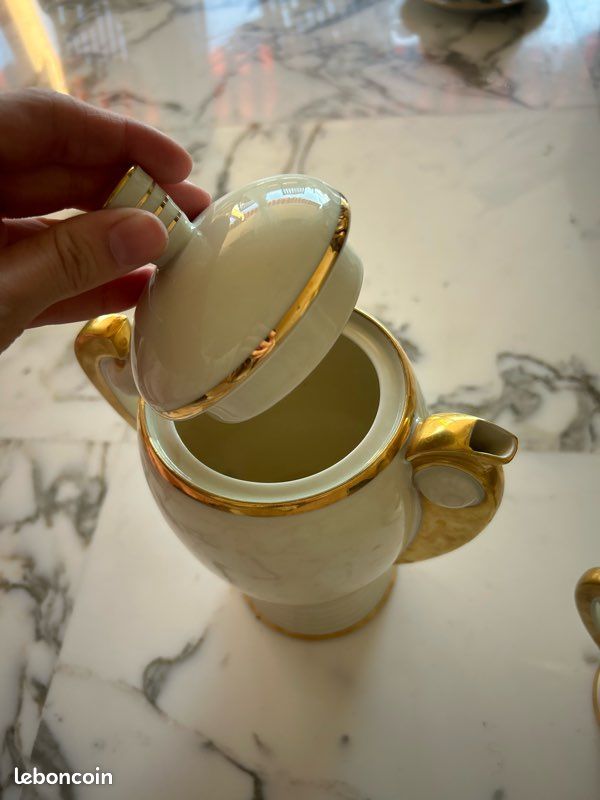 Service Thé/Café Art Déco Porcelaine de Limoges - Verseuse et Crémier Dorés (image 6)