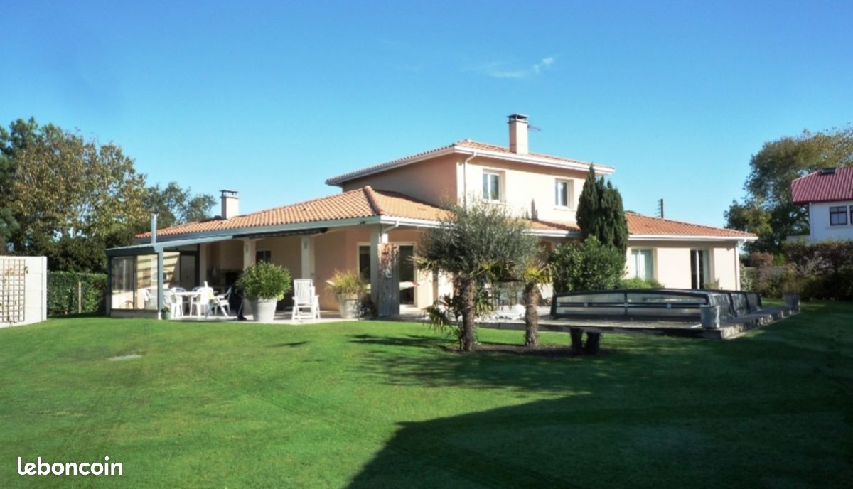 Maison 7 pièces 182 m² · à La Teste-de-Buch · 182 m² · 980 000 €