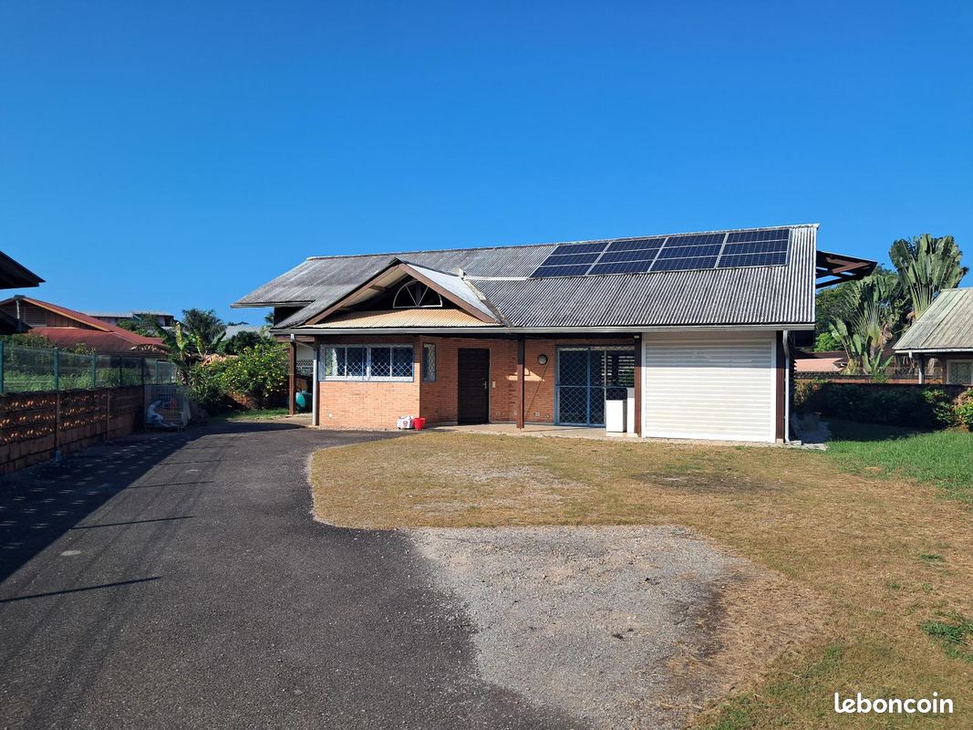 Maison 100 m² · à Cayenne · 100 m² · 295 000 €
