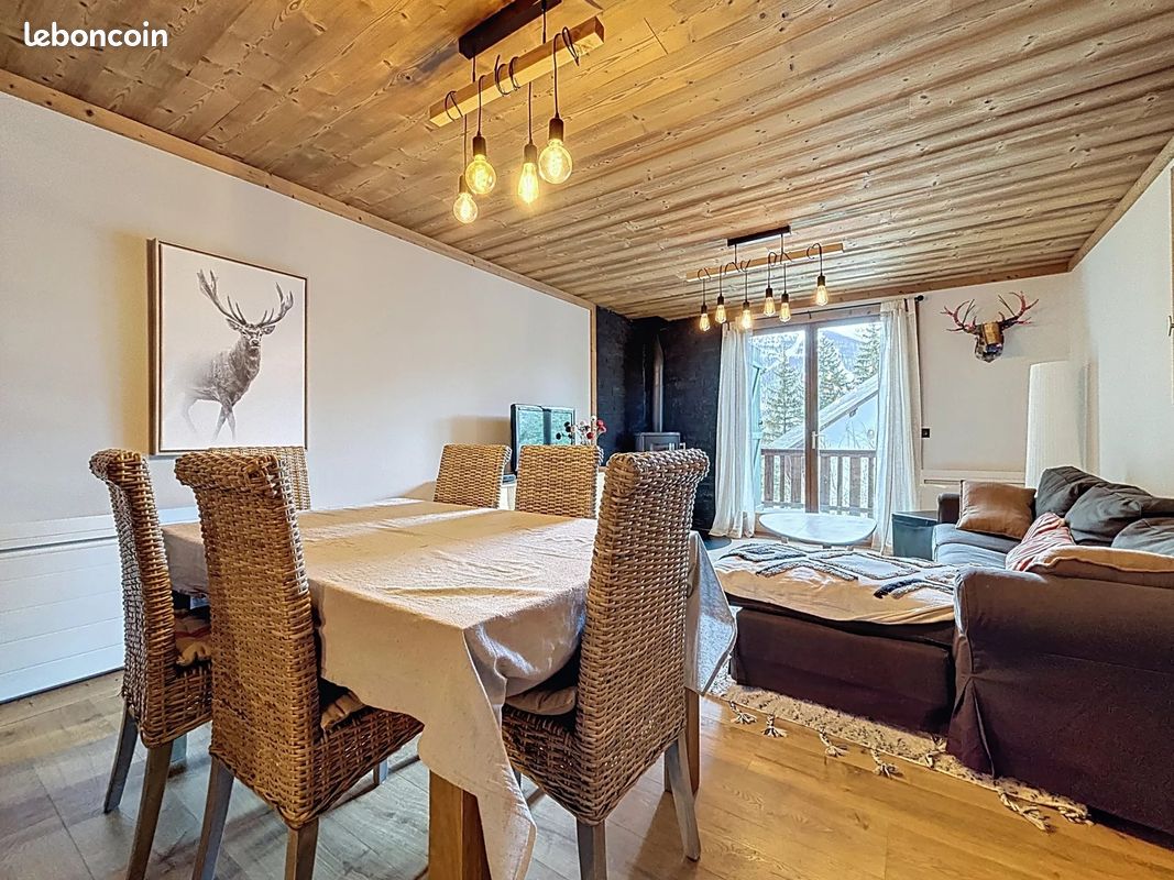 Appartement 4 pièces 101 m² · à Saint-Étienne-de-Tinée · 101 m² · 745 000 €