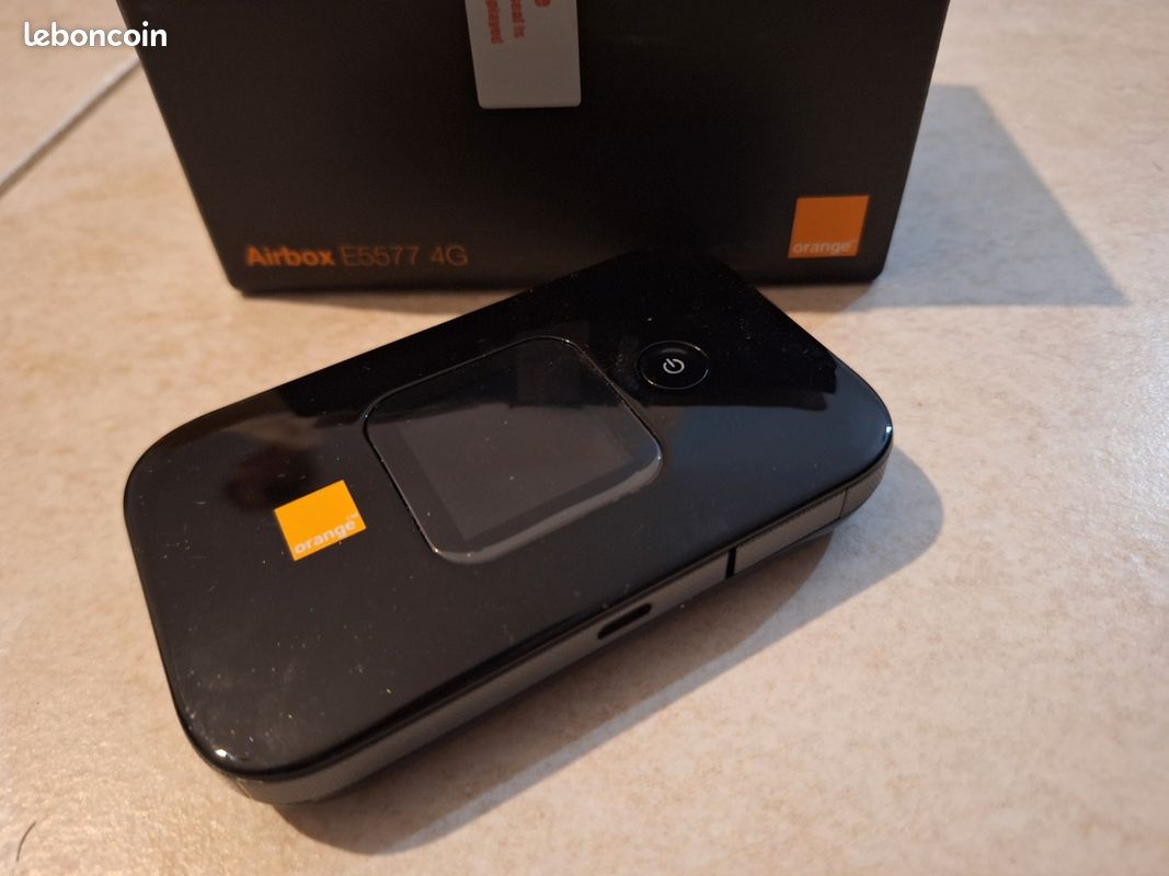 HUAWEI E5577-320 Point daccès Wi-Fi 4G mobile jusquà 16 appareils 150