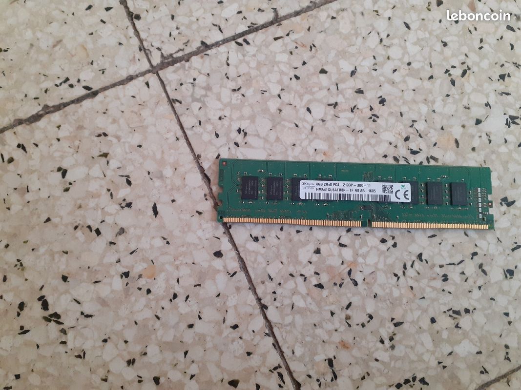 Barrette RAM 8gb ddr4 (pour pc fix) (image 1)