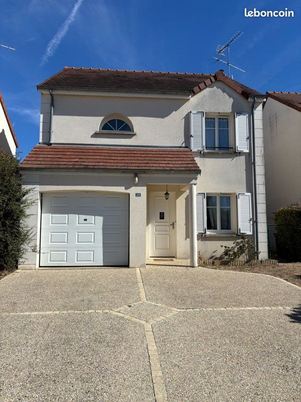Maison 5 pièces 92 m² · à La Chaussée-Saint-Victor · 92 m² · 215 000 €