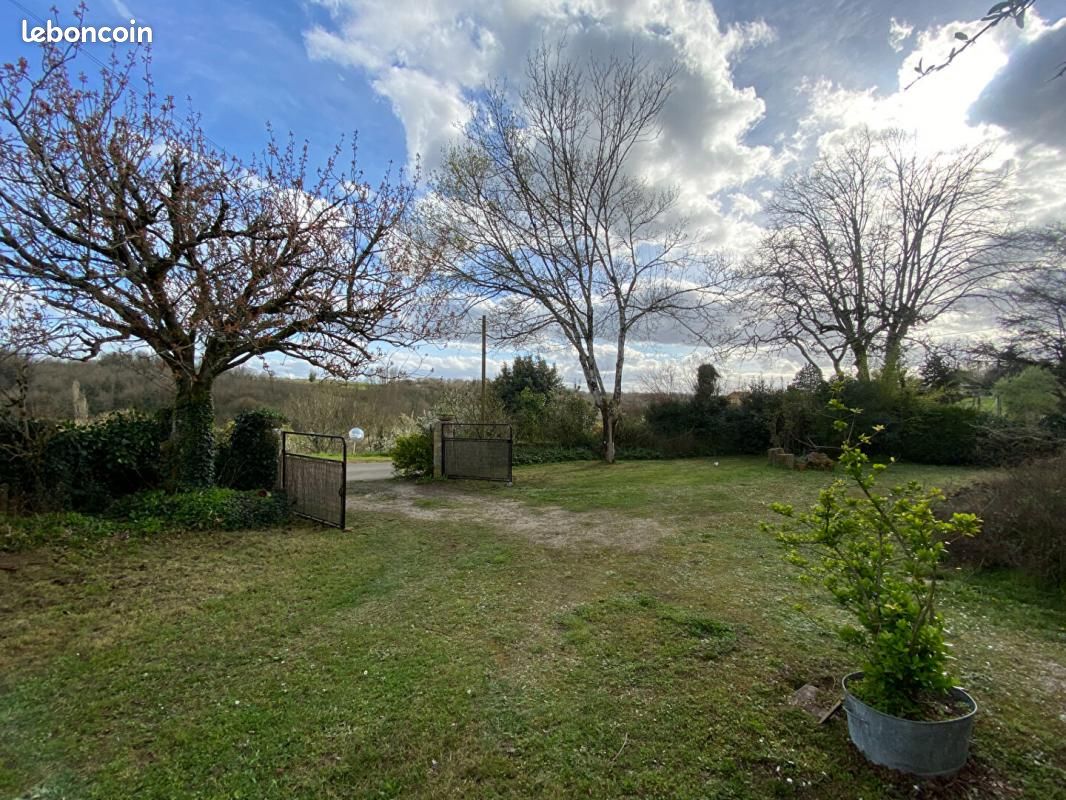 Maison 7 pièces 230 m² - Nanteuil-en-Vallée 16700 (image principale 11)
