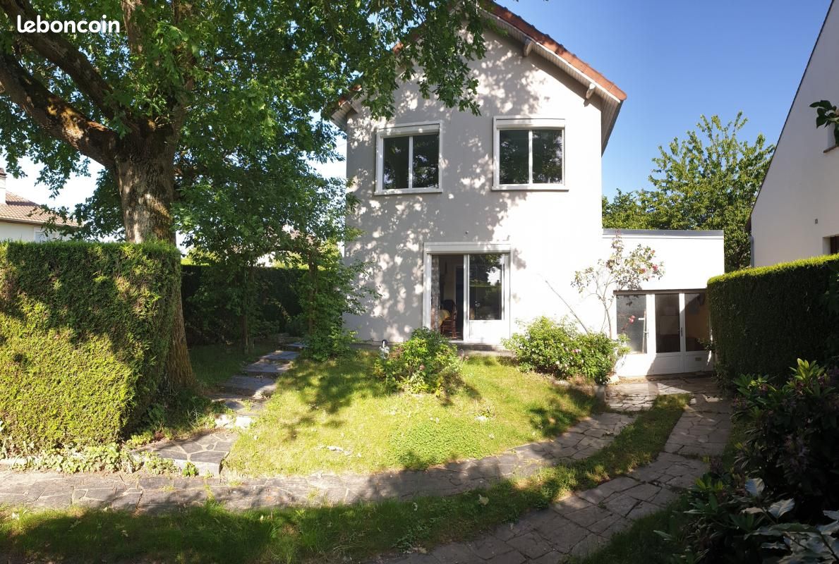 Maison 5 pièces 104 m² · à Orsay · 104 m² · 379 000 €