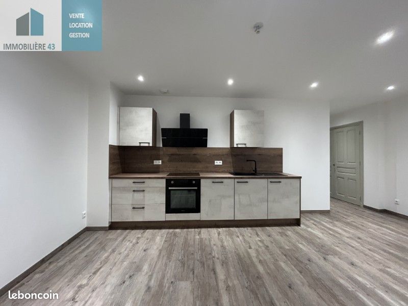 Appartement 3 pièces 72 m² · à Le Puy-en-Velay · 72 m² · 124 000 €