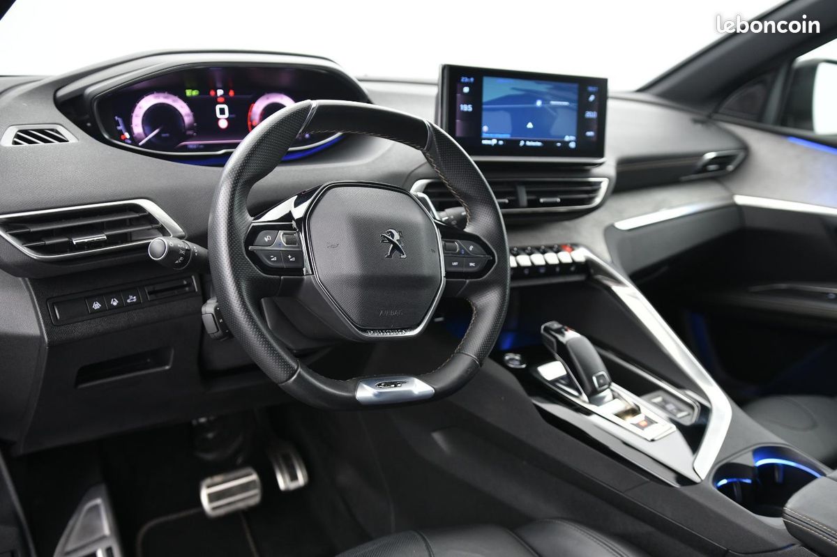PEUGEOT 5008 BlueHDi 180ch EAT8 GT CUIR/HAYON ELEC/CAM AV (image 12)