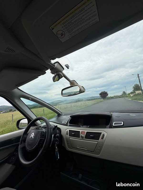 Citroën C4 Picasso Boîte automatique 2013 (image 9)