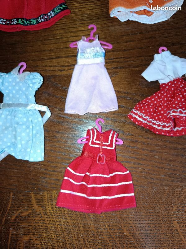 6 robes poupée Martine (image 2)