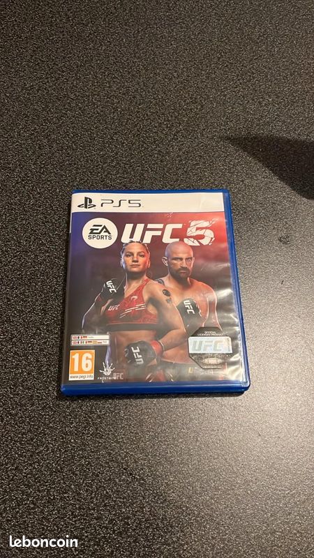 UFC5 PlayStation 5 (image 1)
