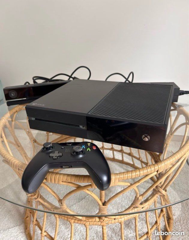 XBOX ONE Day One Edition avec Kinect (image 2)
