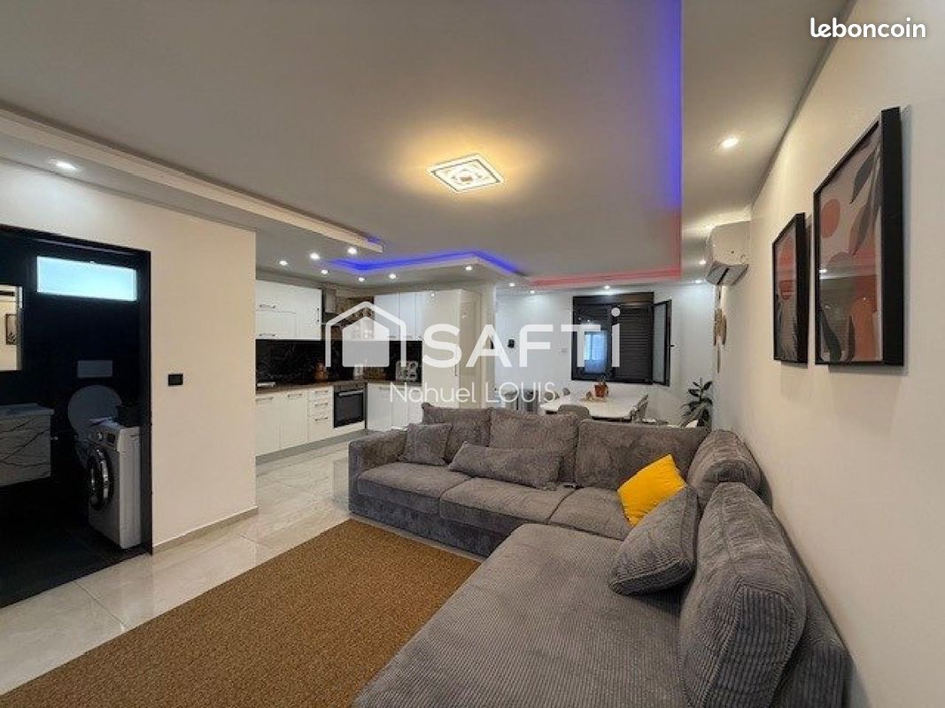 Appartement 5 pièces 100 m² · à Vitrolles · 100 m² · 417 000 €