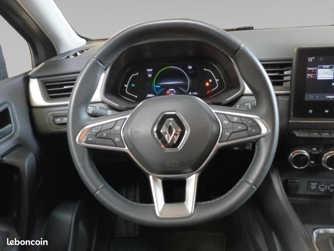 Renault Captur E-Tech 145 - 21 Business (image 11)