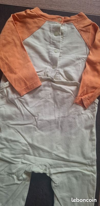 Pyjama. Taille 18 mois. Marque Kitchoun
2 (image 9)