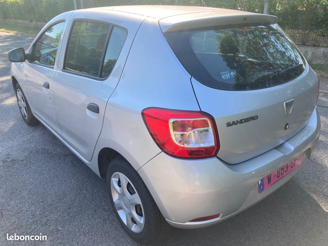 Dacia sandero 0,9 tce 90 cv music 12/2015 clim garantie 12 mois reprise possible (image 4)