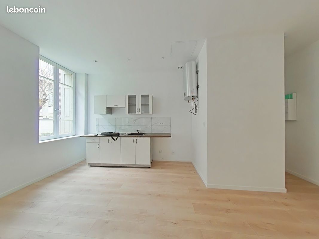 Appartement 3 pièces 63 m² · à Saint-Étienne · 63 m² · 449 €/mois