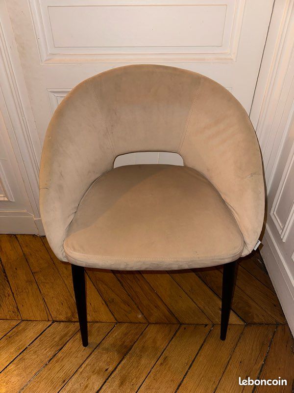 Chaise Syrah velours beige - Pomax (image 1)