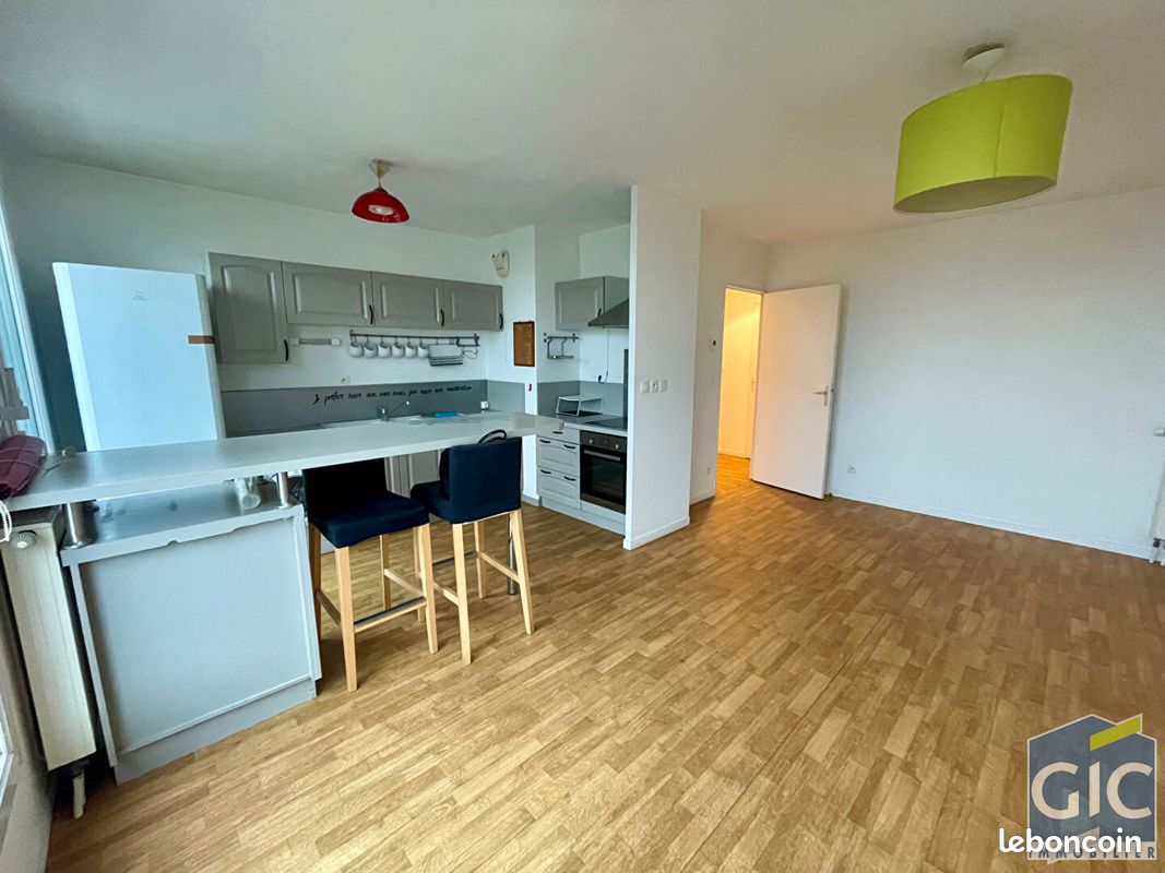 Appartement 3 pièces 56 m² · à Hérouville-Saint-Clair · 56 m² · 782 €