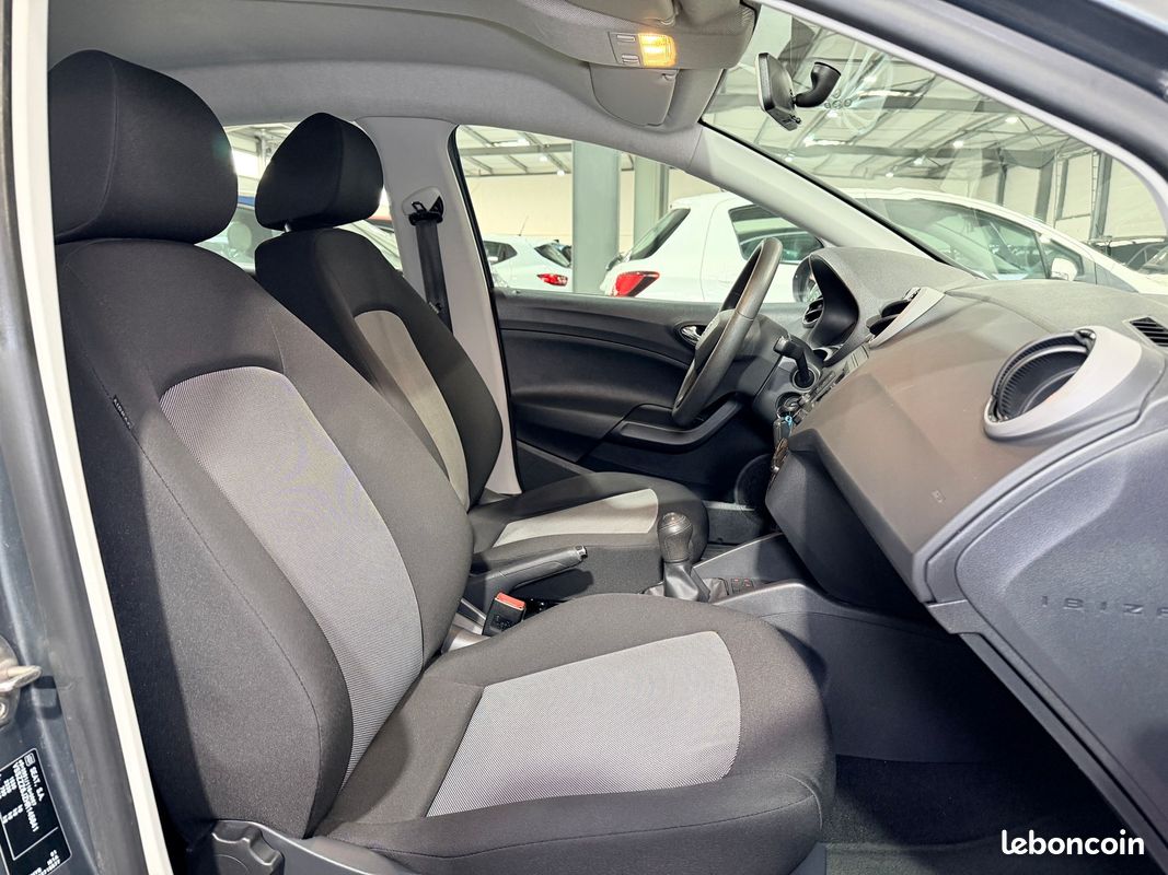 Seat ibiza 1.0l 75 ch referance / radar de recul / jantes / radio bluethooth / climatisation / garantie (image 7)