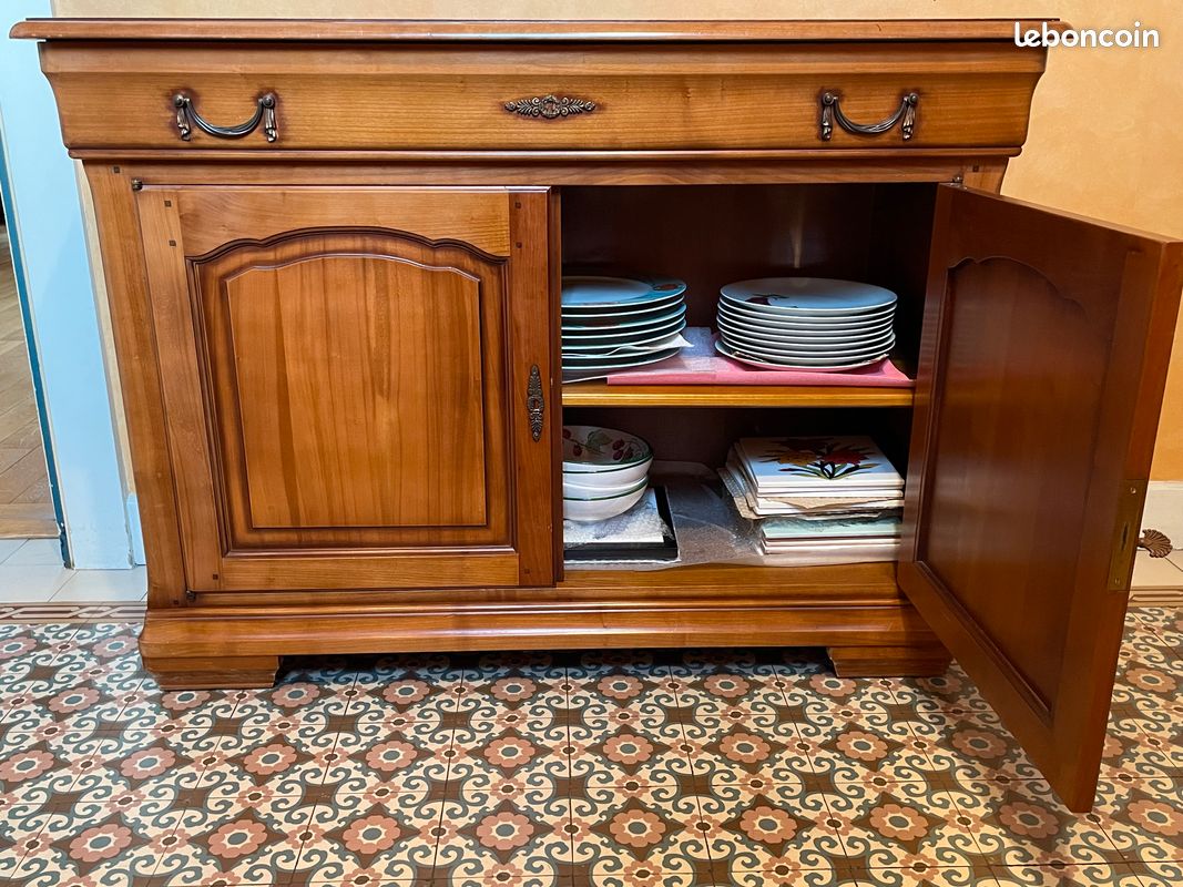 Petit buffet en merisier (image 4)