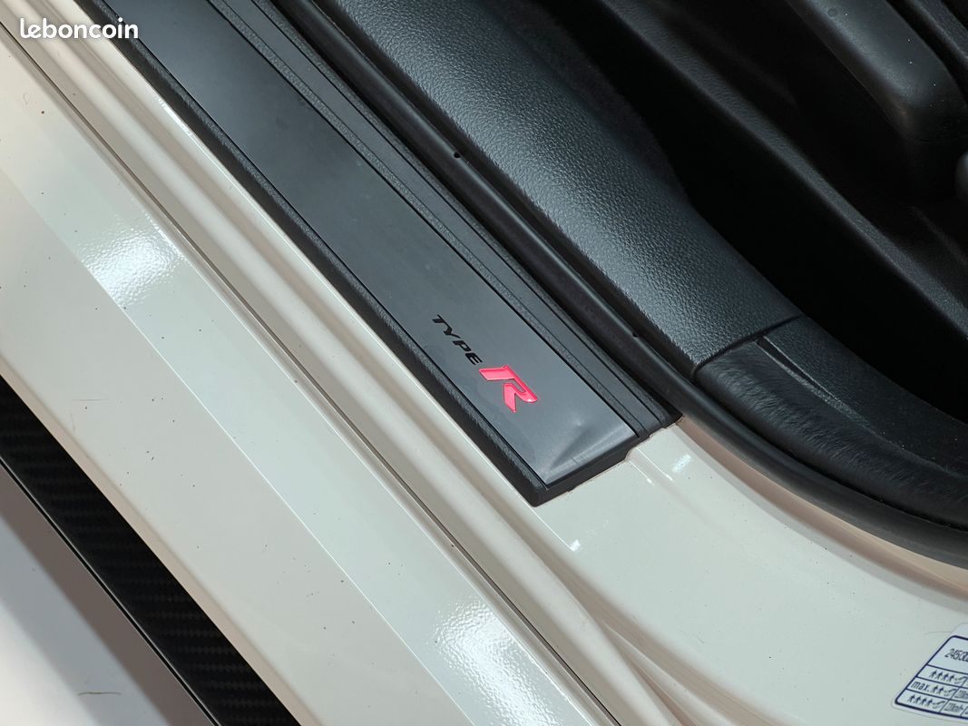 HONDA CIVIC TYPE R GT 2.0 i-VTEC 320cv FK8 | VOLANT ALCANTARA | ENTRETIEN COMPLET HONDA | 719 euros/mois (image 13)