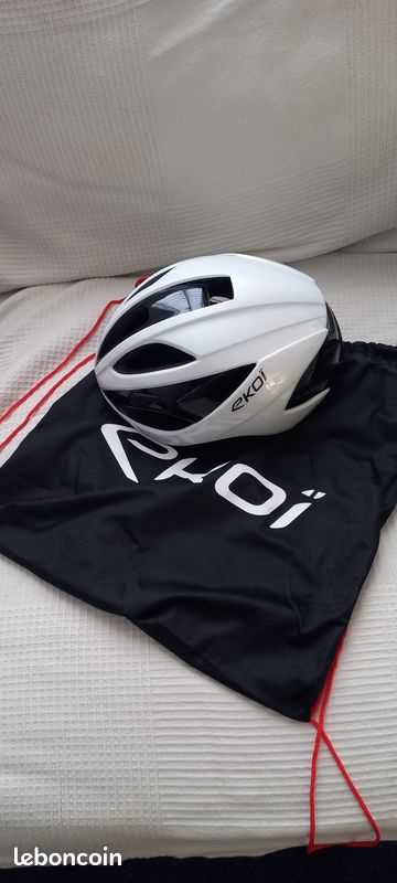 Casque EKOI AR13 Evo Blanc Noir (image 2)