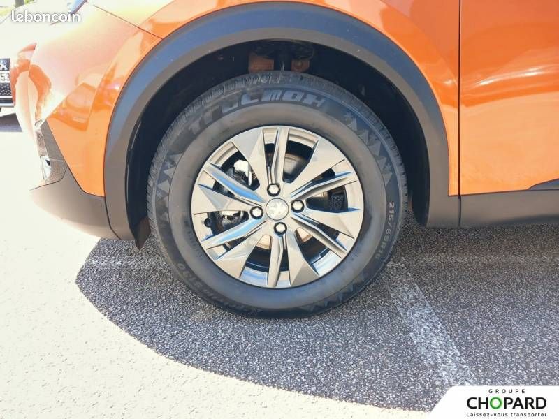 Peugeot 2008 PureTech 100 S&S BVM6 Style (image 21)