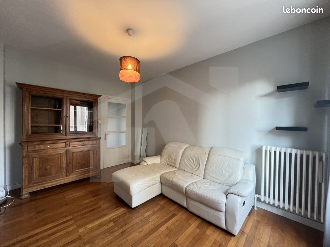 Appartement 2 pièces 61 m² · à Grenoble · 61 m² · 820 €/mois