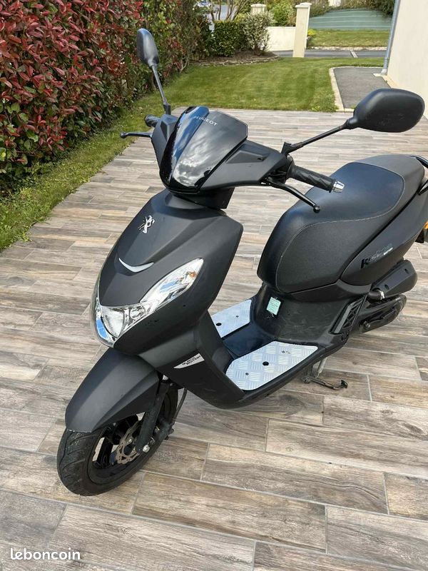 Peugeot Speedfight Kisbee Black Edition 2022 Peugeot Kisbee Active