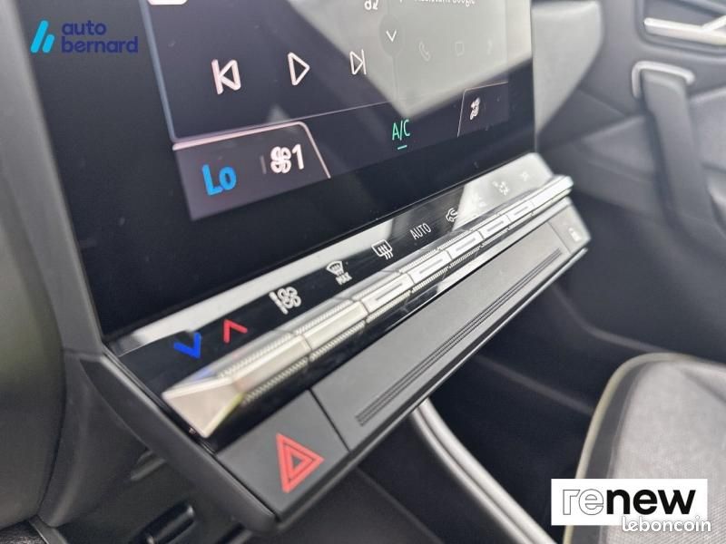 Renault Captur 1.6 E-Tech full hybrid 145ch Techno (image 15)