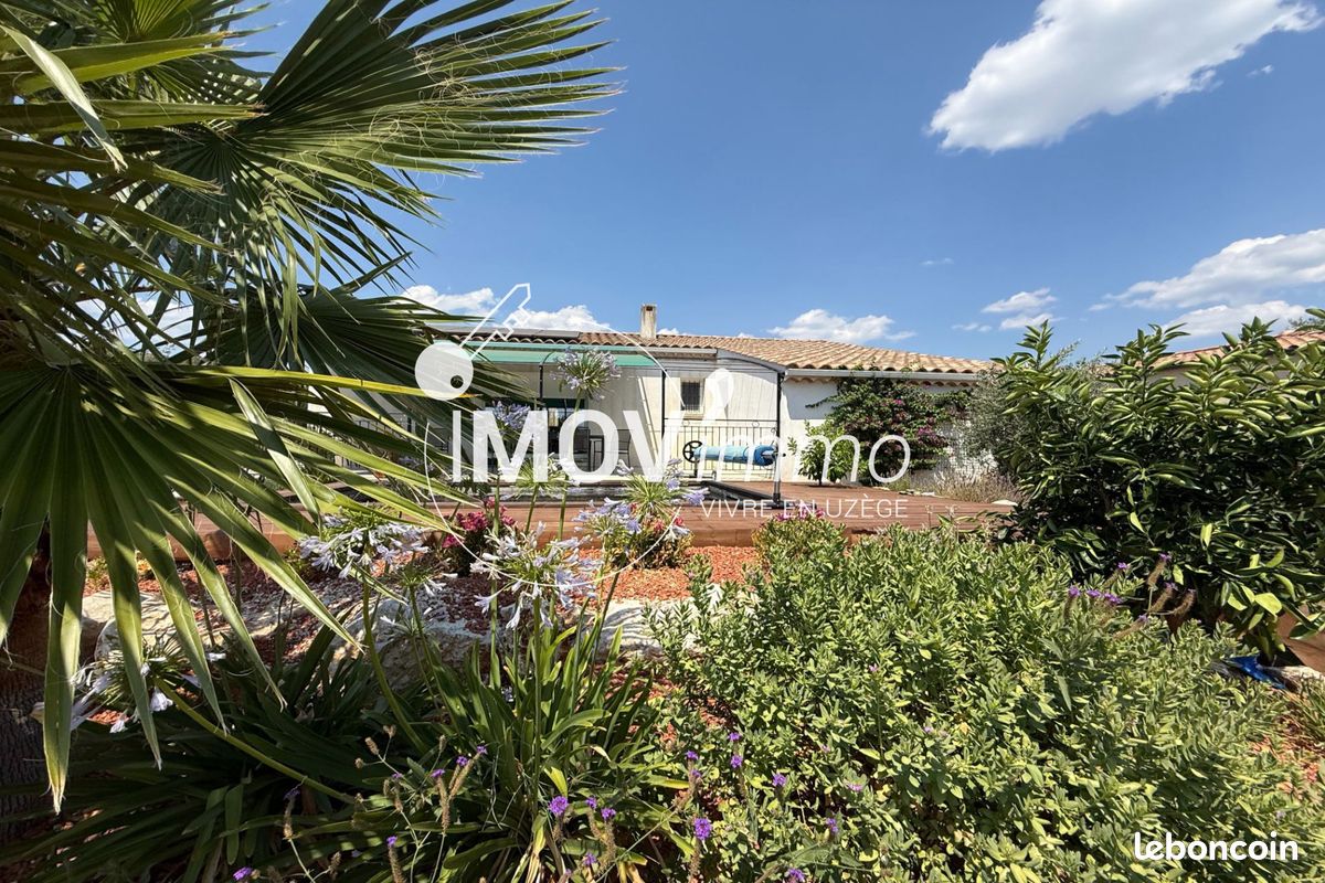 Maison 6 pièces 117 m² · à Castillon-du-Gard · 117 m² · 395 000 €