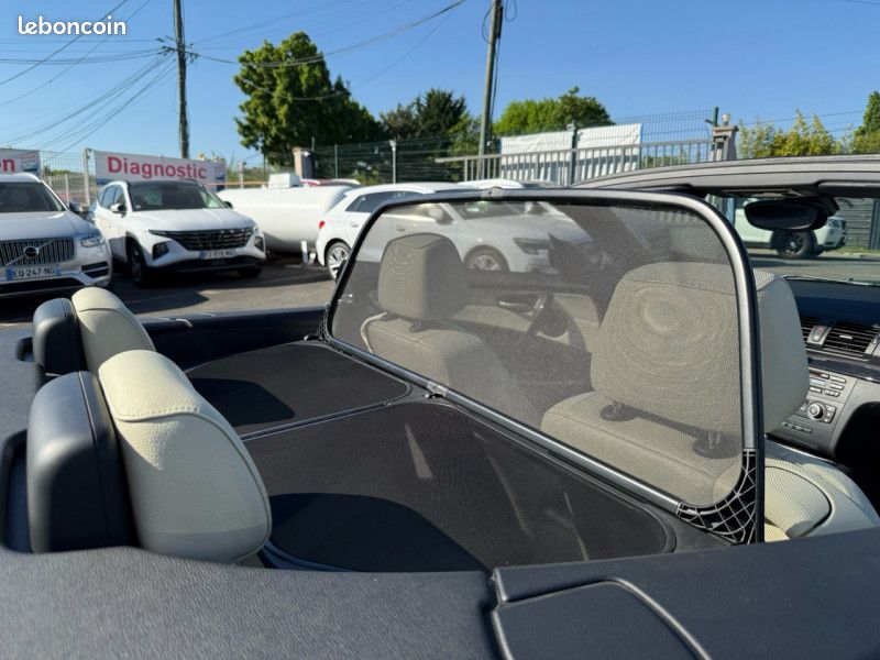Bmw SERIE 1 CABRIOLET (E88) 118I 143CH CONFORT (image 19)