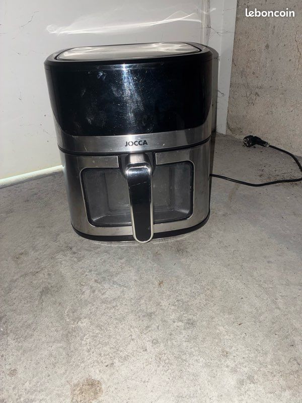 Air fryer (image 1)