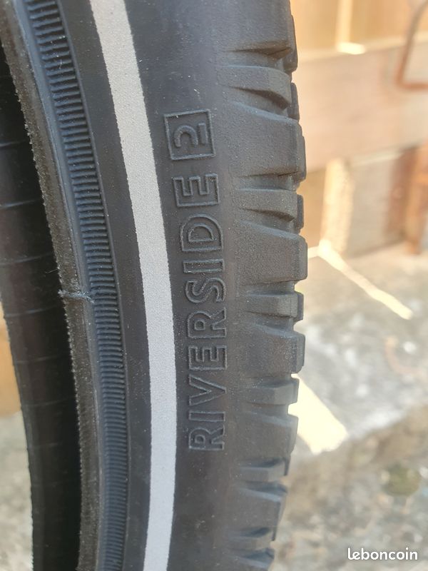 2 pneus 47-622 / 700 x 47c (image 3)