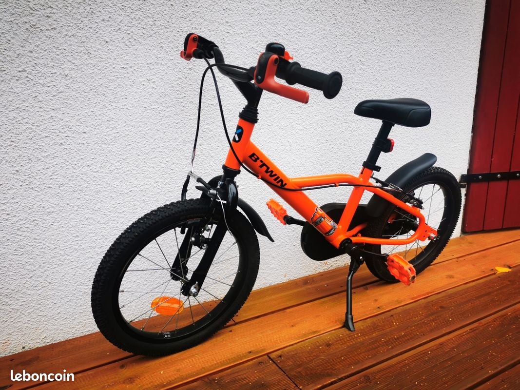 Vélo enfant btwin 24 pouces 4-6 ans Vélos