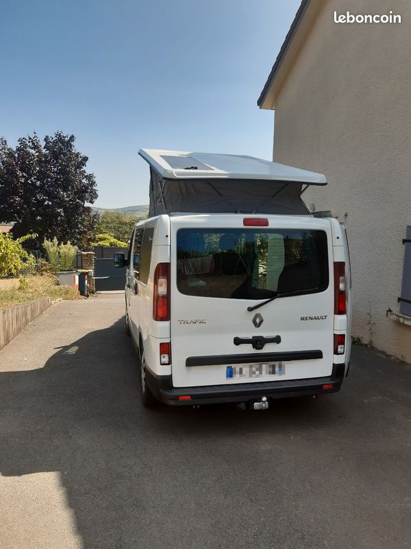 Van Bavaria Renault 145 CV (image 2)