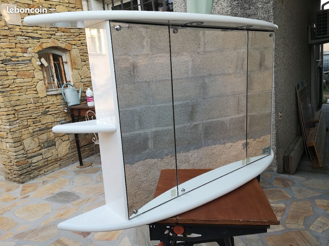 Armoire de salle de bain (image 2)