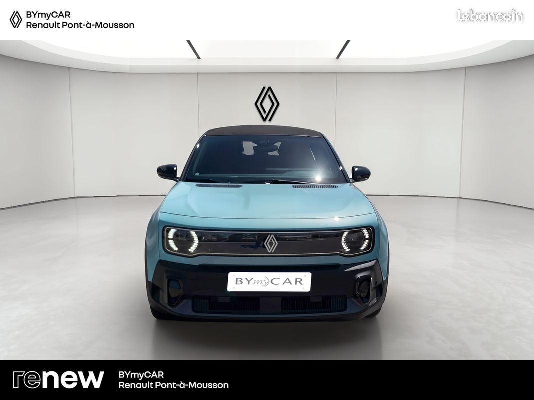 RENAULT Renault 4 E-Tech Electrique 150 ch autonomie confort Techno "Plein Sud" (image 8)