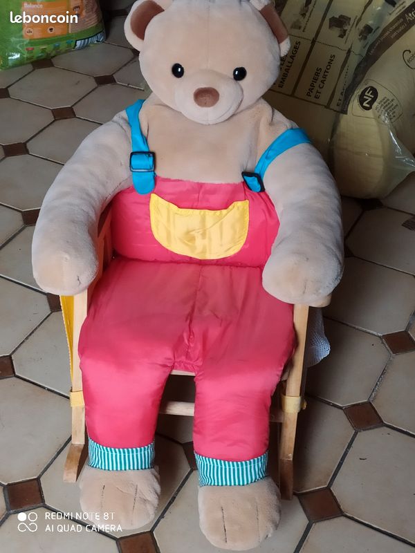 Fauteuil à bascule enfants (image 1)