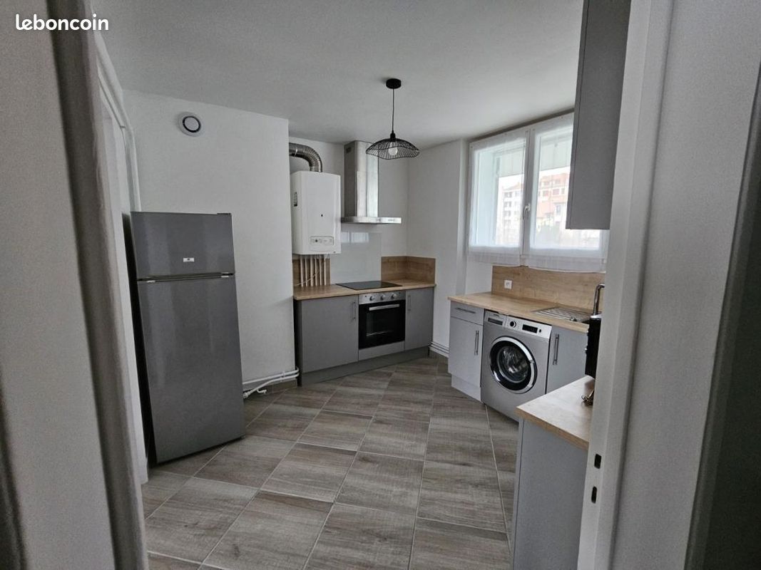 Appartement 2 pièces 43 m² · à Clermont-Ferrand · 43 m² · 640 €/mois