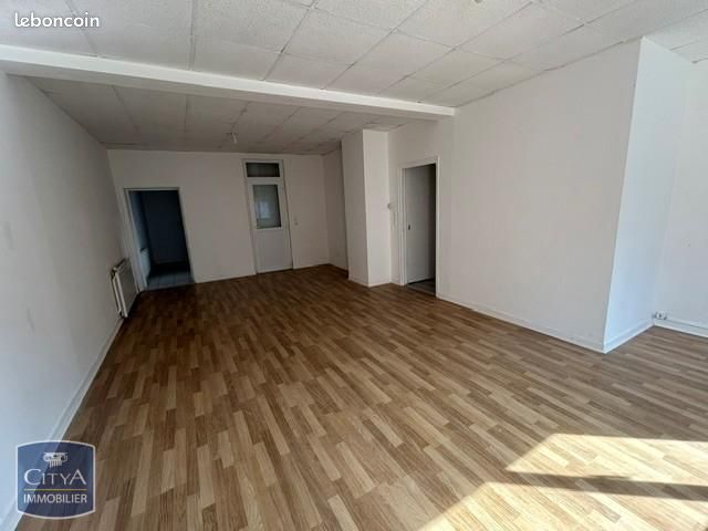 Appartement 3 pièces 75 m² · à Tergnier · 75 m² · 544 €
