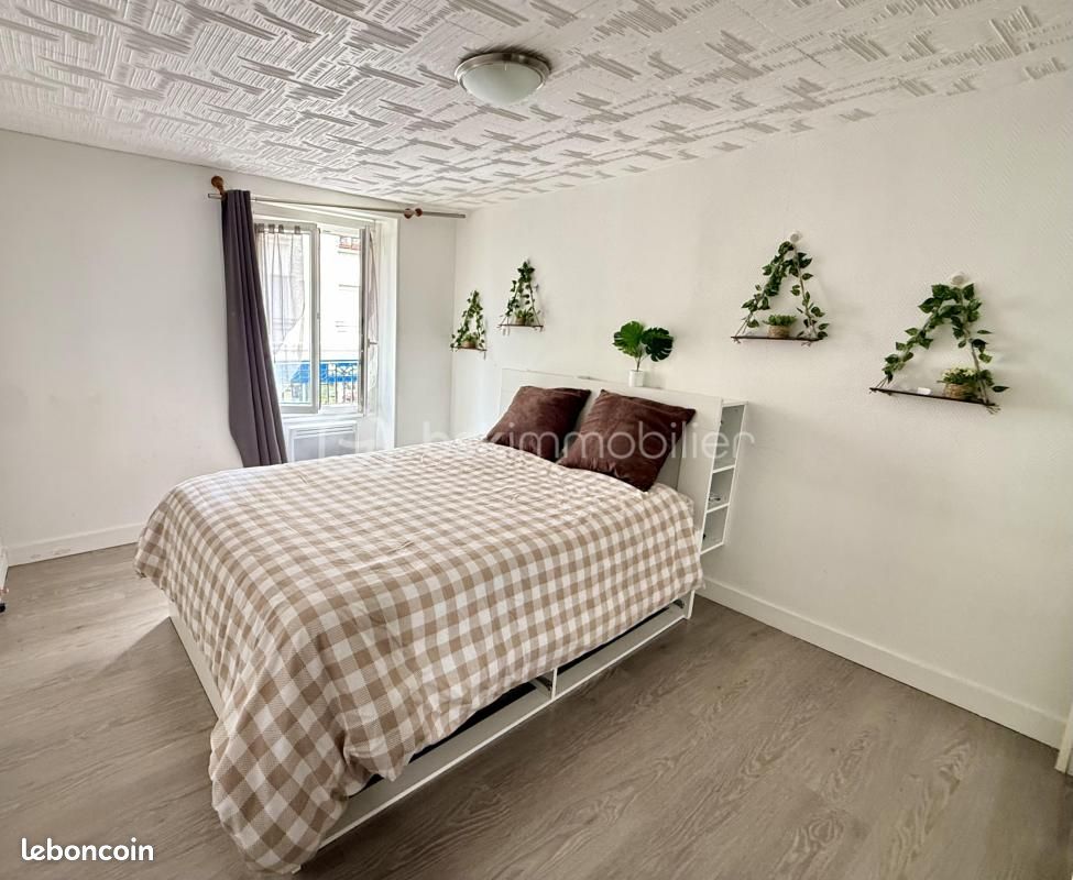 Appartement 1 pièce 28 m² · à Les Lilas · 28 m² · 197 000 €