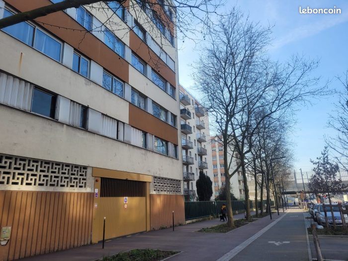 Appartement 4 pièces 86 m² · au Bourget · 86 m² · 230 000 €