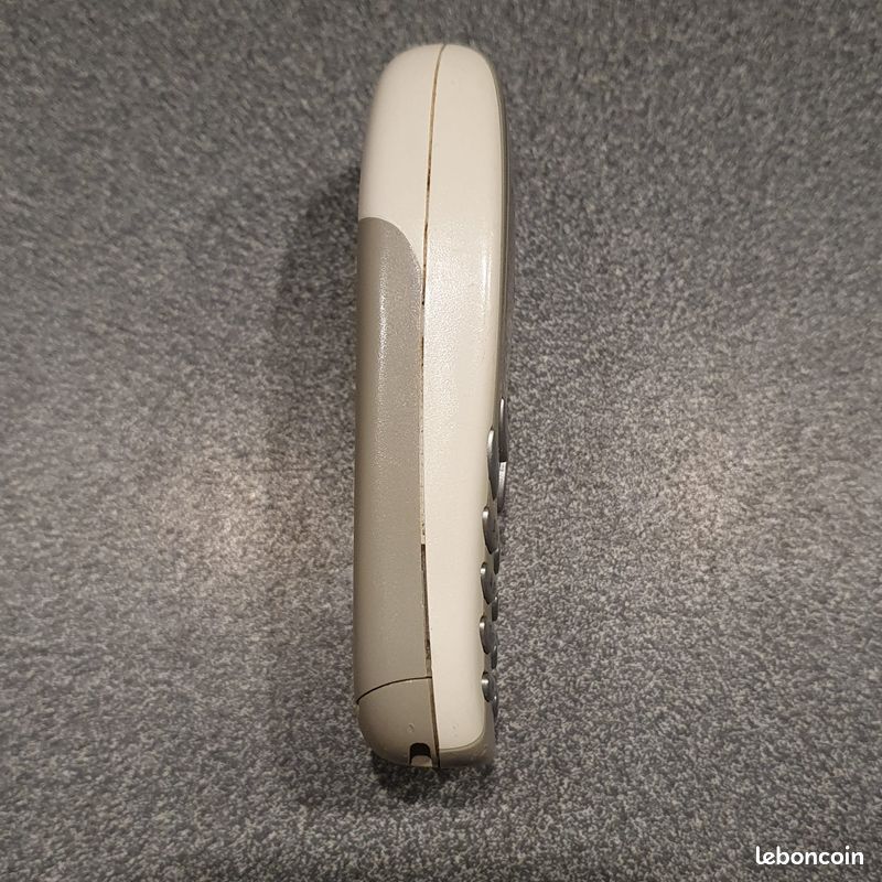 Téléphone Siemens A52 de 2003, mobile 2G (image 4)